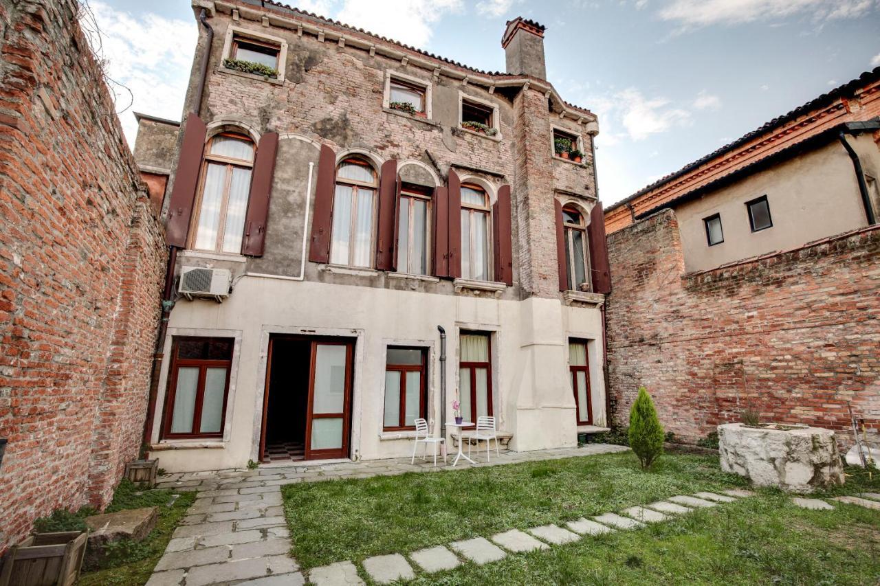 Cannaregio Suite With Garden By Wonderful Italy Venesia Bagian luar foto